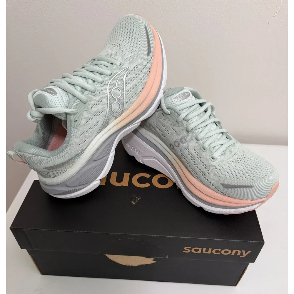 Saucony Hurricane 25 Womens Running Shoes Mist Cameo S11026-123